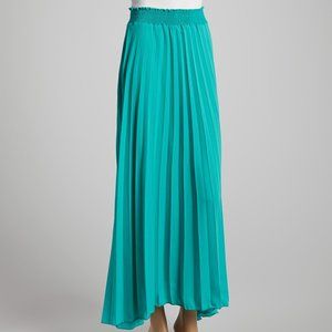 Green Accordion Maxi Skirt